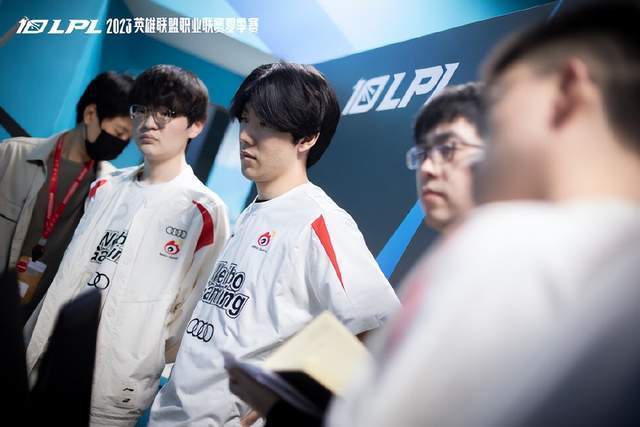 医患交流促 医患交流促