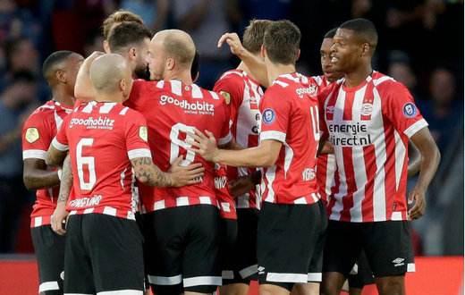 9A7T流浪15支球队,33岁的他成为“森林之王”.