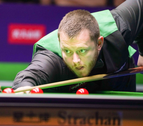 周末欧洲足坛10名日本球员破门+助攻!13人出场7国联赛集体爆发!