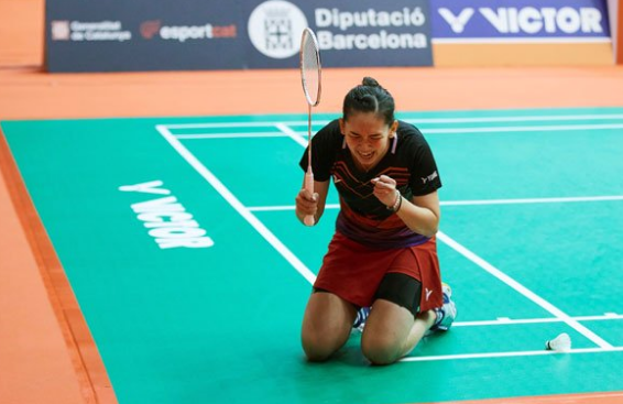 他的成功显 他的成功显