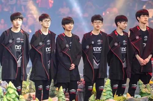 媒体预测此 媒体预测此